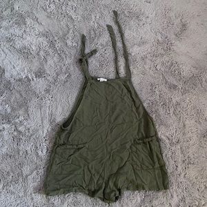 Aerie shortall